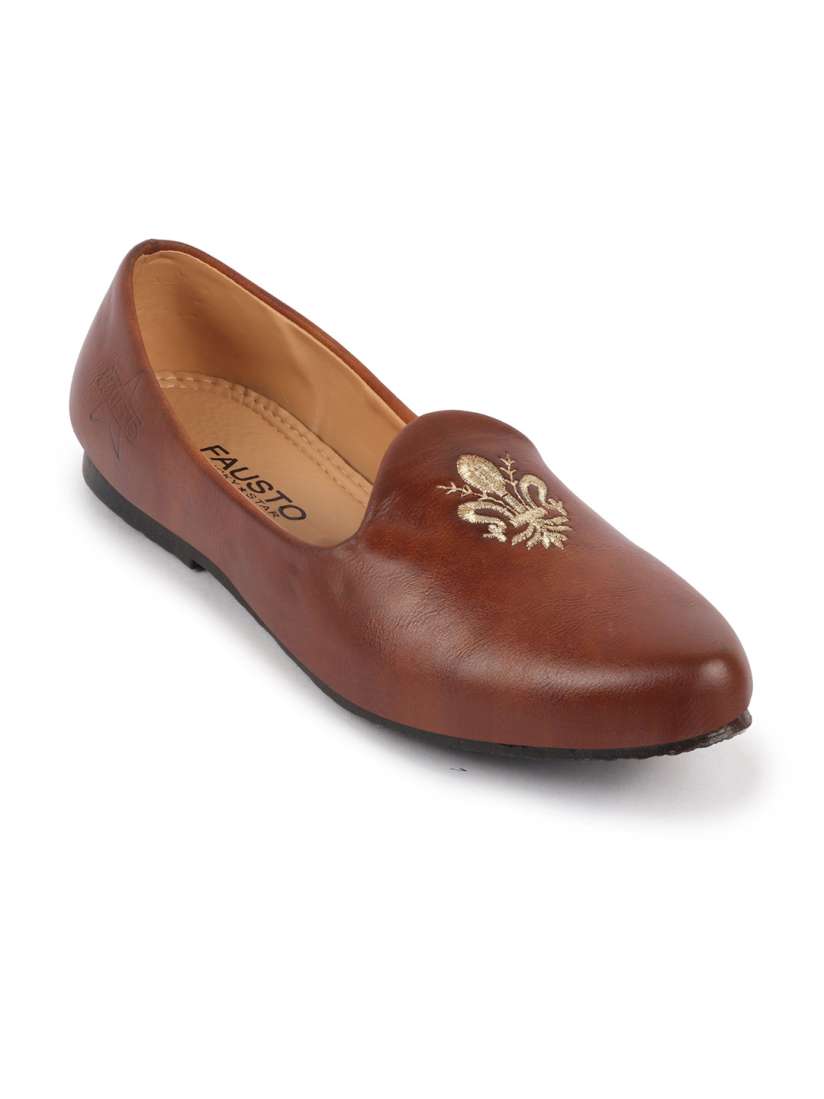 Mojaris myntra on sale