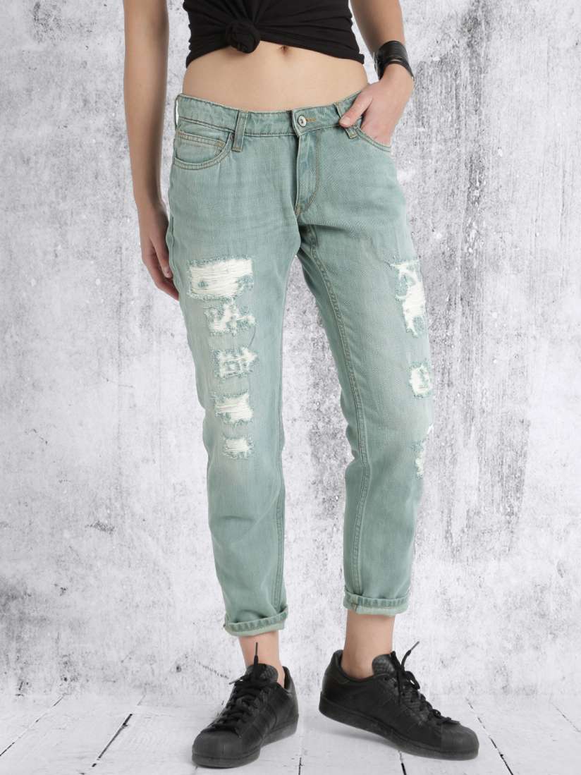 Torn jeans myntra 2025