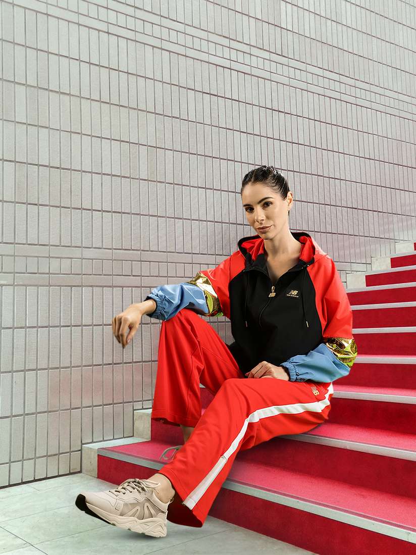 Sneakers New Balance Fashion Jacket New Balance Women Black Orange