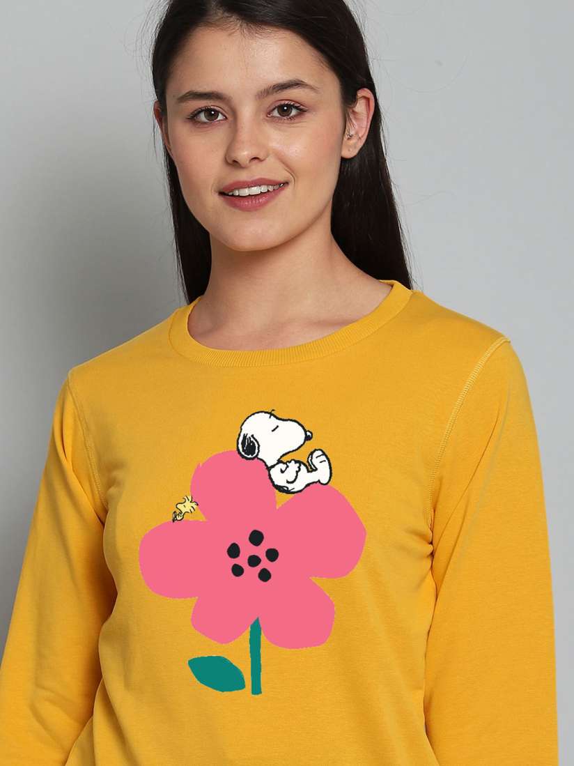 Peanuts yellow sweatshirt clearance