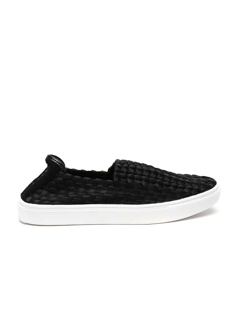 Steve madden shoes myntra new arrivals