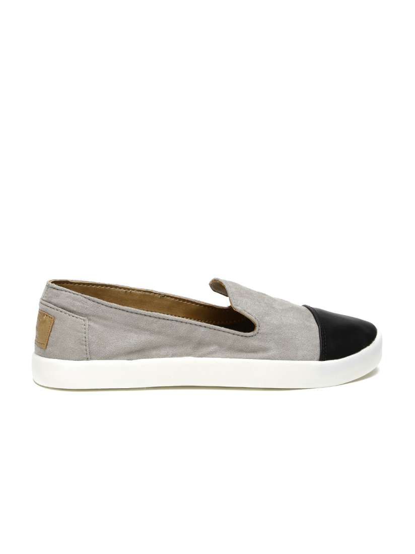 Steve madden grey slip ons on sale