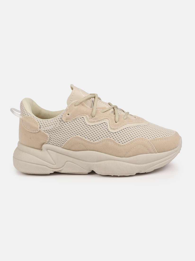 Missguided footwear shop