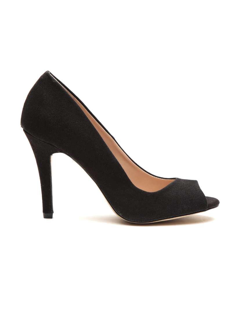 Call it spring black heels top