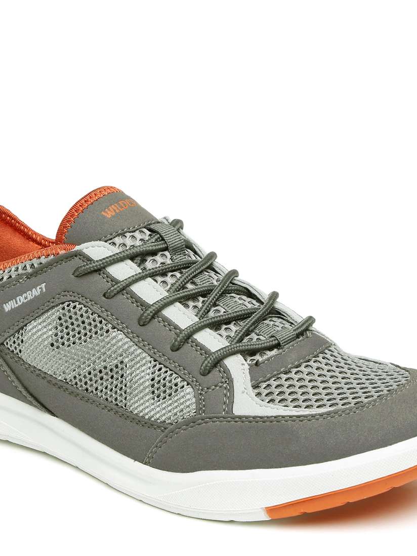 Wildcraft trail skate 2 hot sale