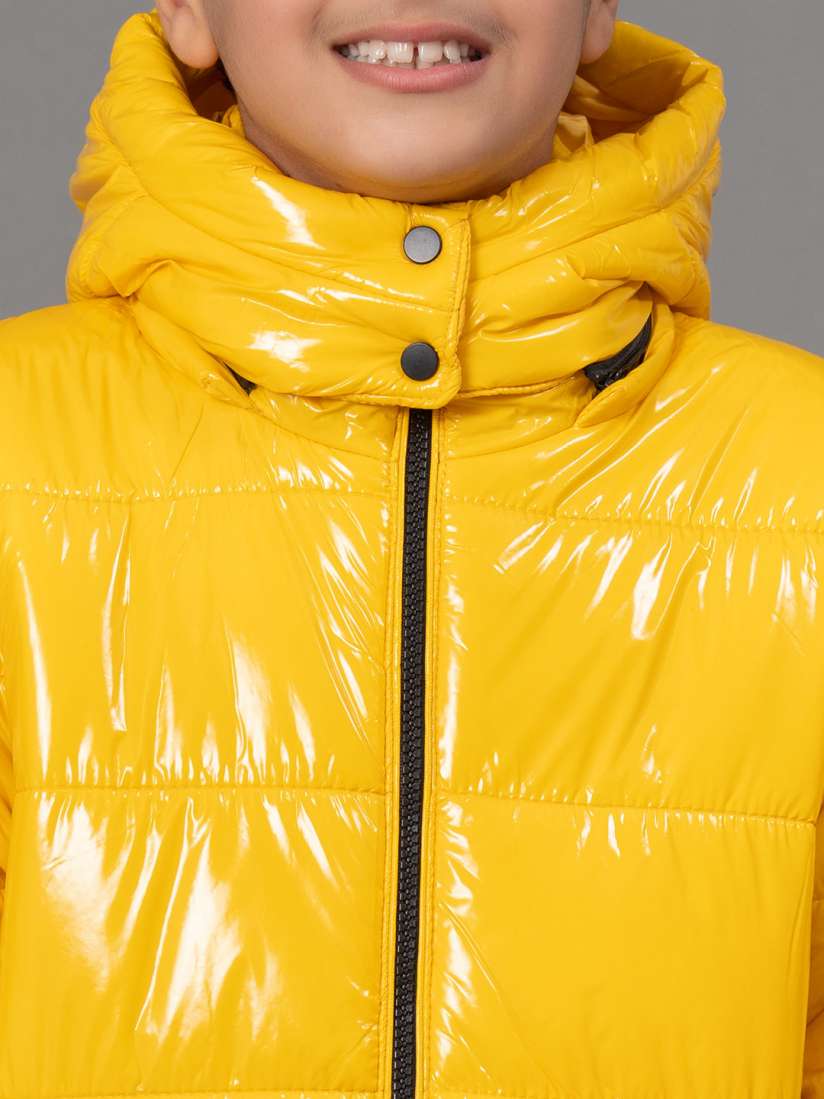 Red tape yellow jacket clearance