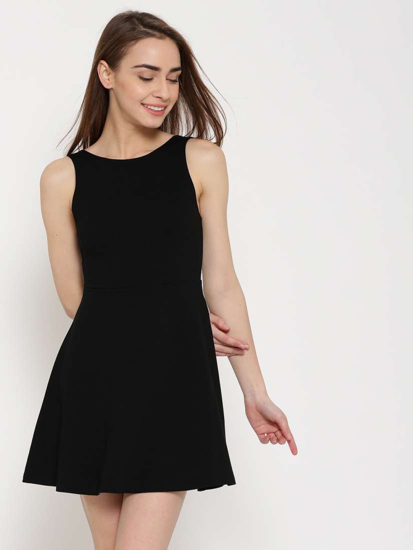 Forever 21 black skater dress discount