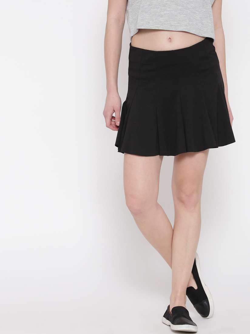 Buy FOREVER 21 Black Pleated Mini Skirt Skirts for Women 1622270 Myntra