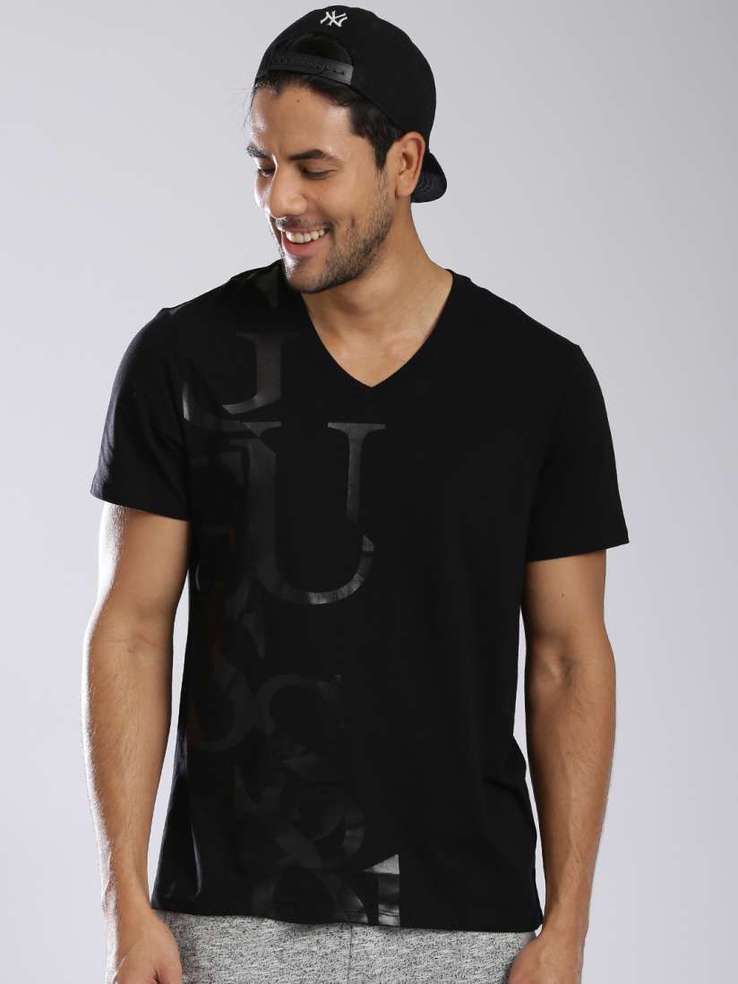 Guess v neck t shirt mens deals