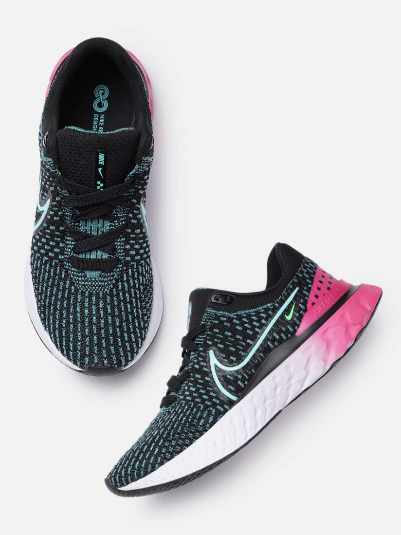 Nike react myntra hot sale