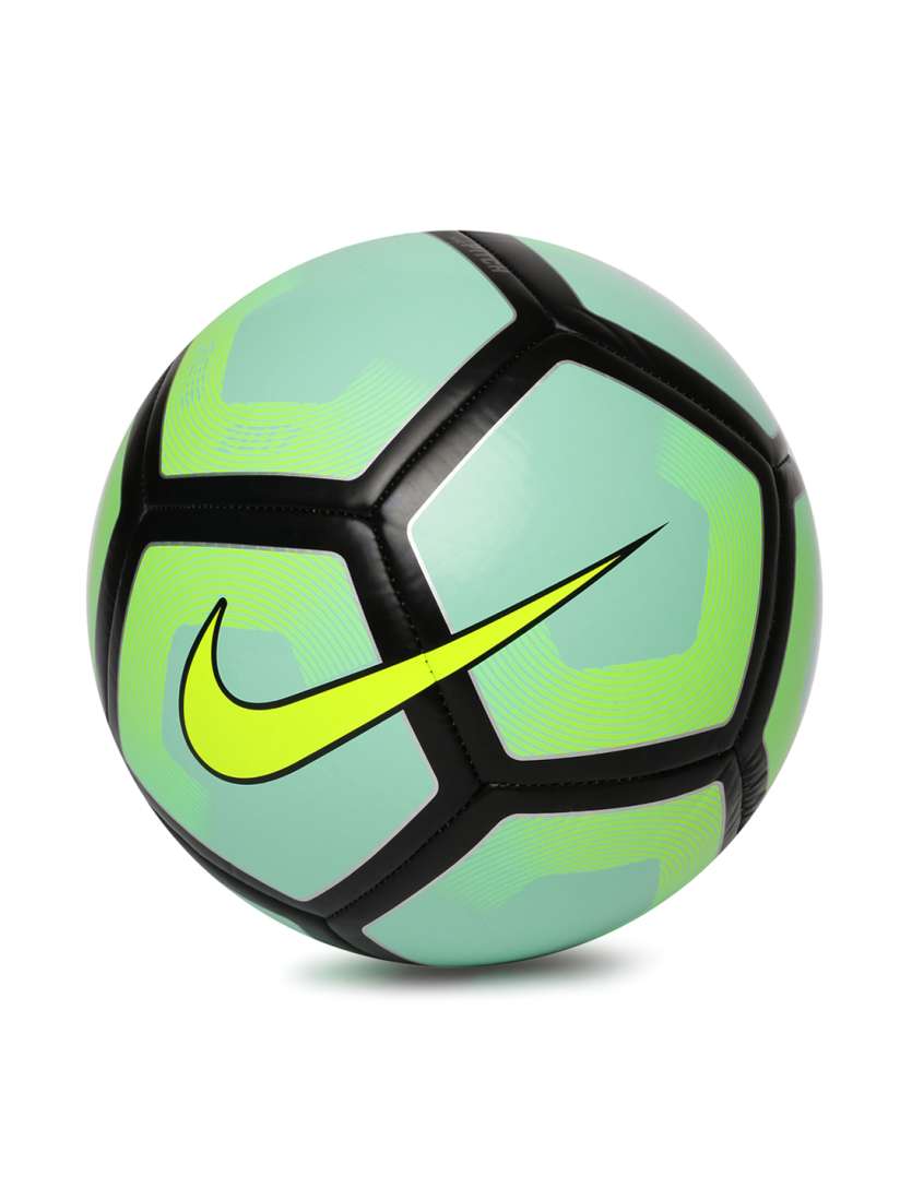 Myntra nike footballs sales