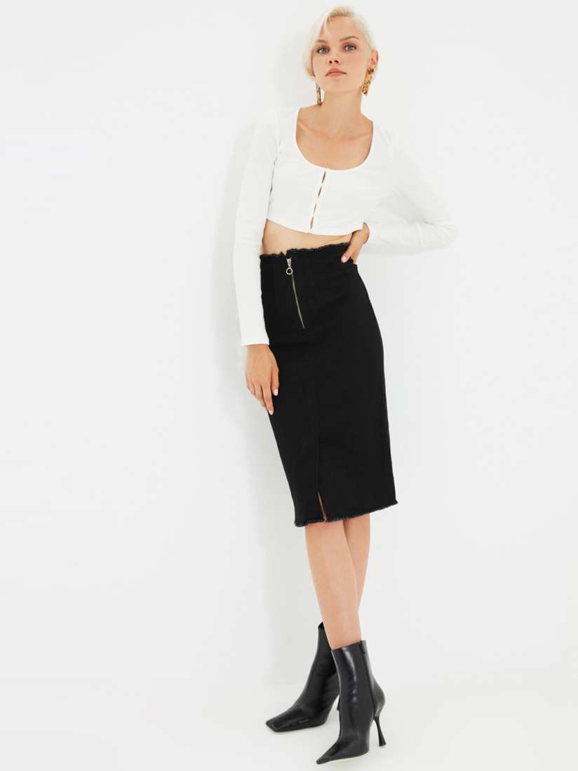 Solid black knee length pencil skirt shop