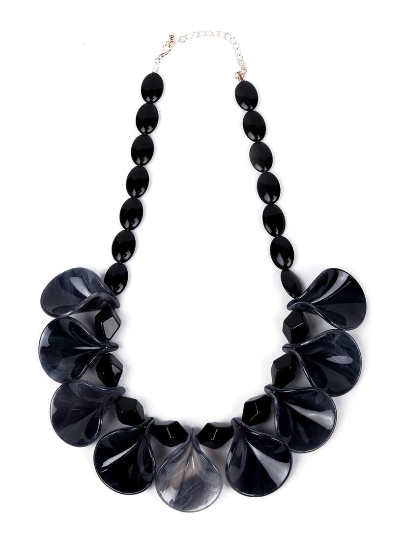 Buy ODETTE Black Beaded Statement Necklace Necklace and Chains for Women 16421408 Myntra