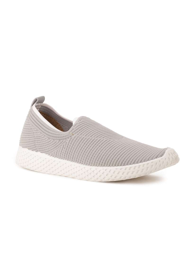 Bata casual sneakers outlet