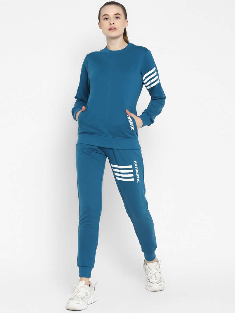 Nike tracksuit myntra clearance