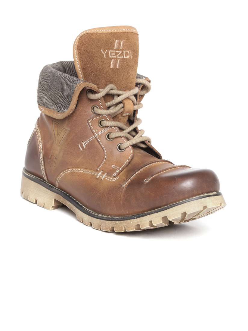 Yezdi boots top