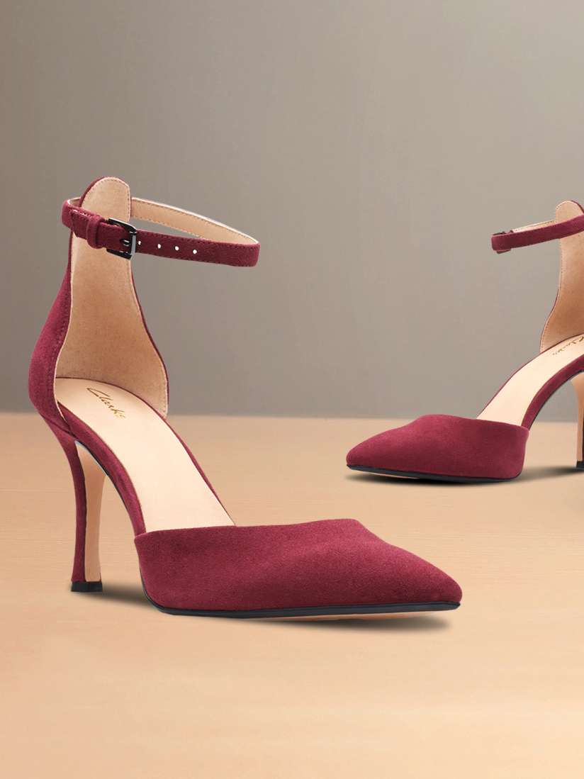 Clarks red pumps sale