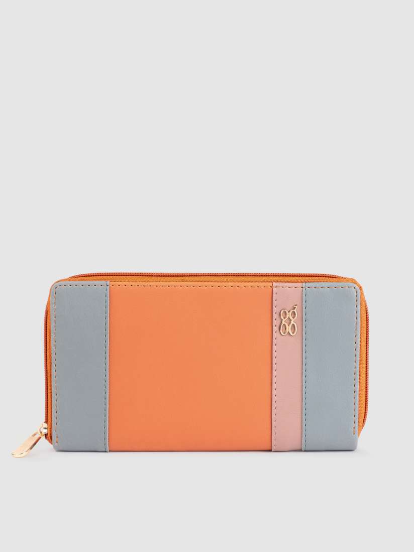 Baggit clutches myntra shop