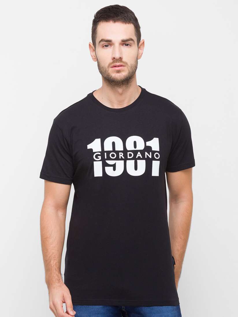 Buy GIORDANO Men Black Typography Printed Slim Fit T shirt Tshirts for Men 16730638 Myntra
