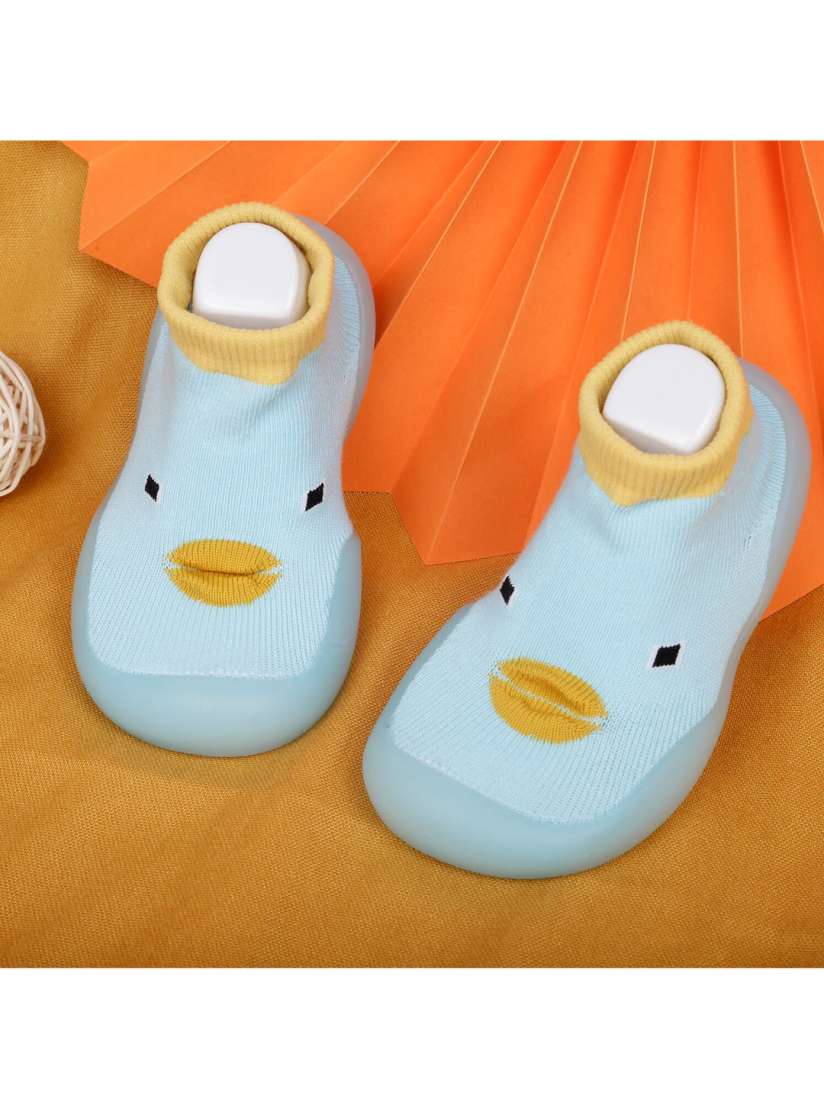 Myntra baby shoes shop
