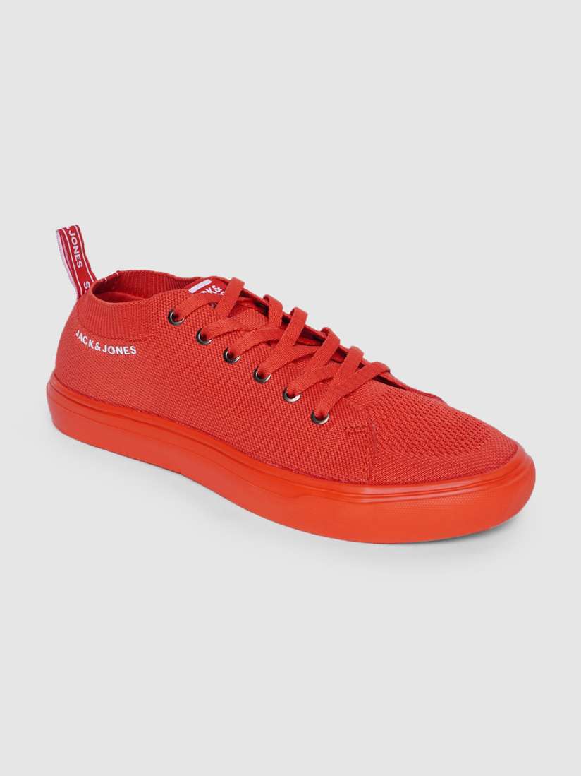 Myntra red shoes top