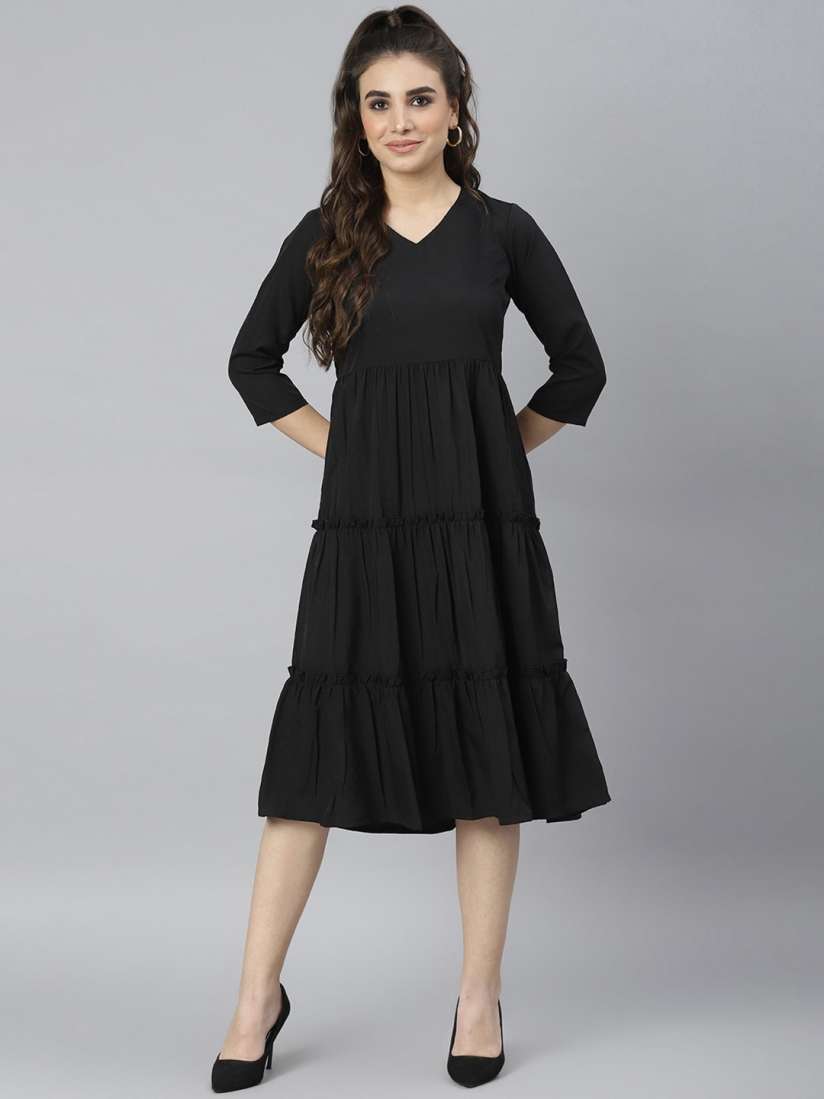 Black dress myntra top