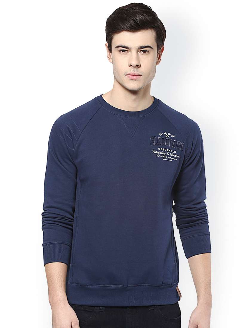 Elaborado sweatshirt top