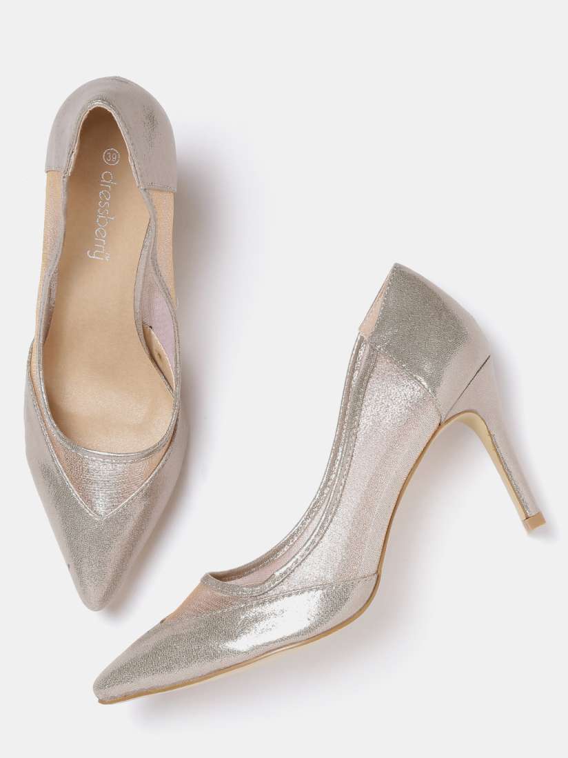Dressberry pumps store