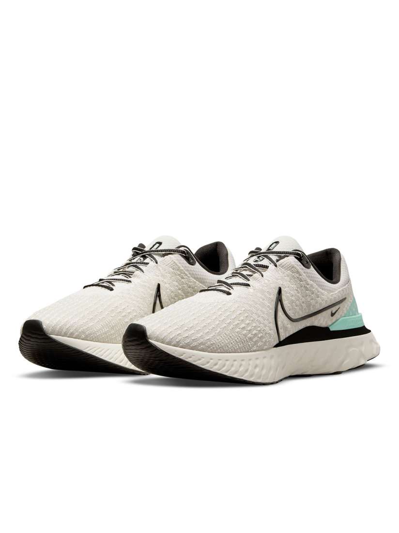 Buy Nike Men Off White React Infinity Run Flyknit 3 Running Shoes Sports Shoes for Men 17205428 Myntra