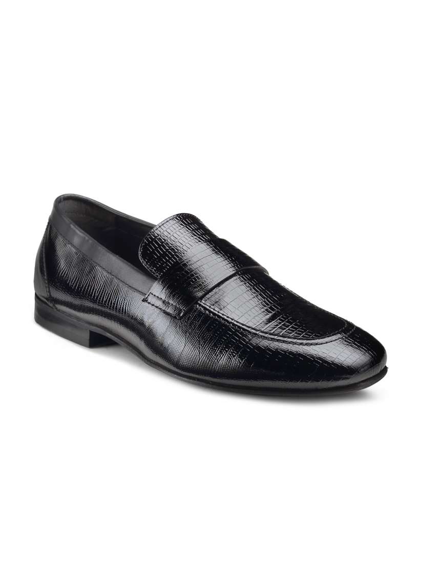 Slip on shoes myntra outlet