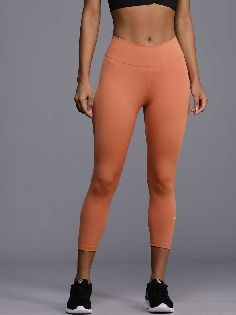 nike mid rise capris