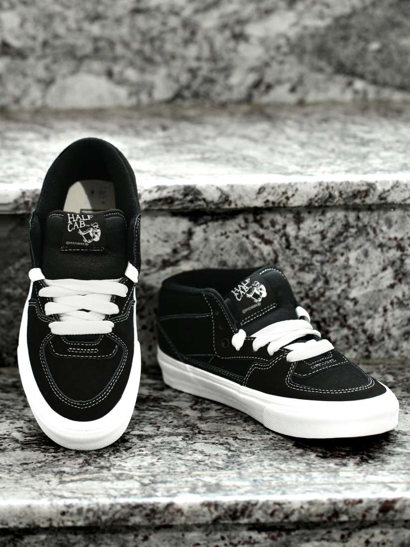 Buy Vans Unisex Navy Half Cab Suede Professional Skateboard Shoes - Casual  Shoes for Unisex 1739734 | Myntra