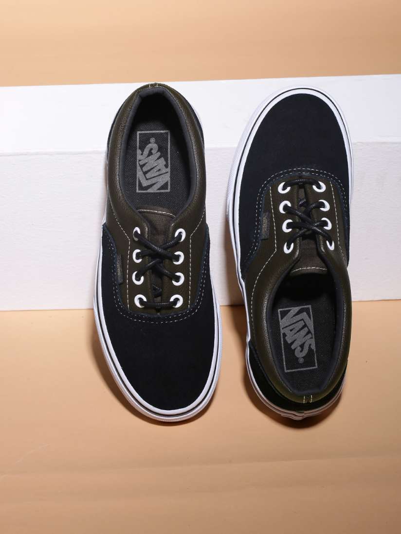 Myntra vans shoes clearance