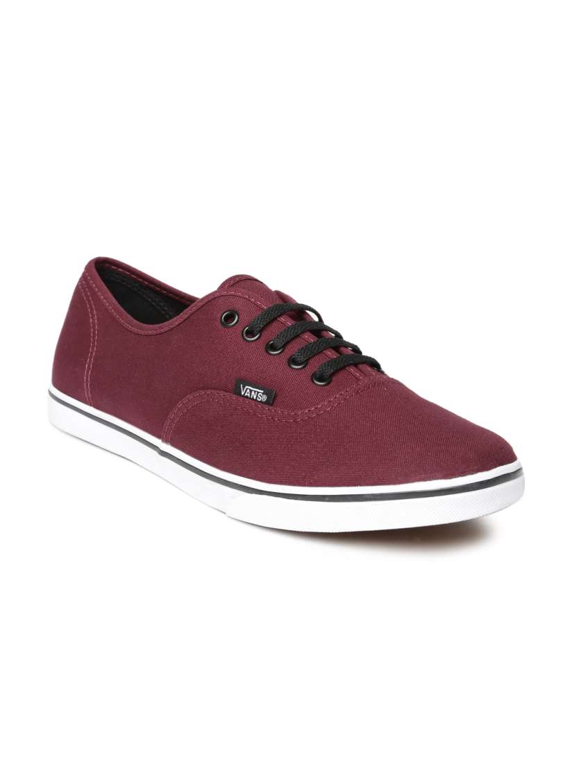 Vans sneakers in myntra best sale