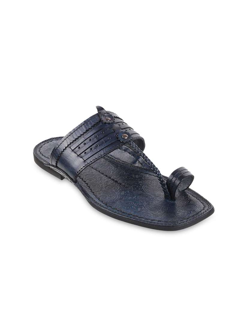 Myntra chappals for mens cheap