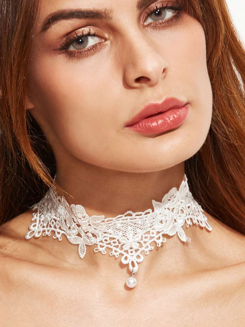 Choker myntra online