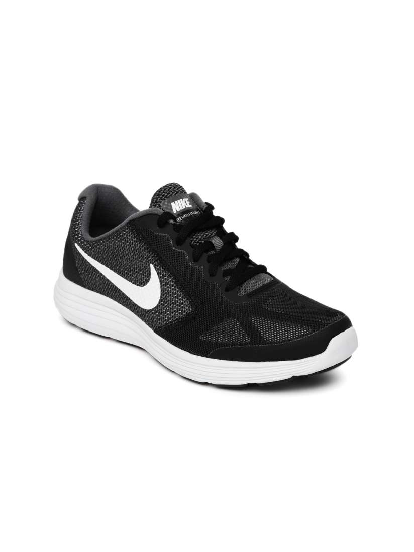 Bous nike revolution 3 clearance