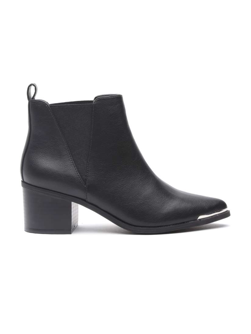 Forever 21 chelsea boots on sale