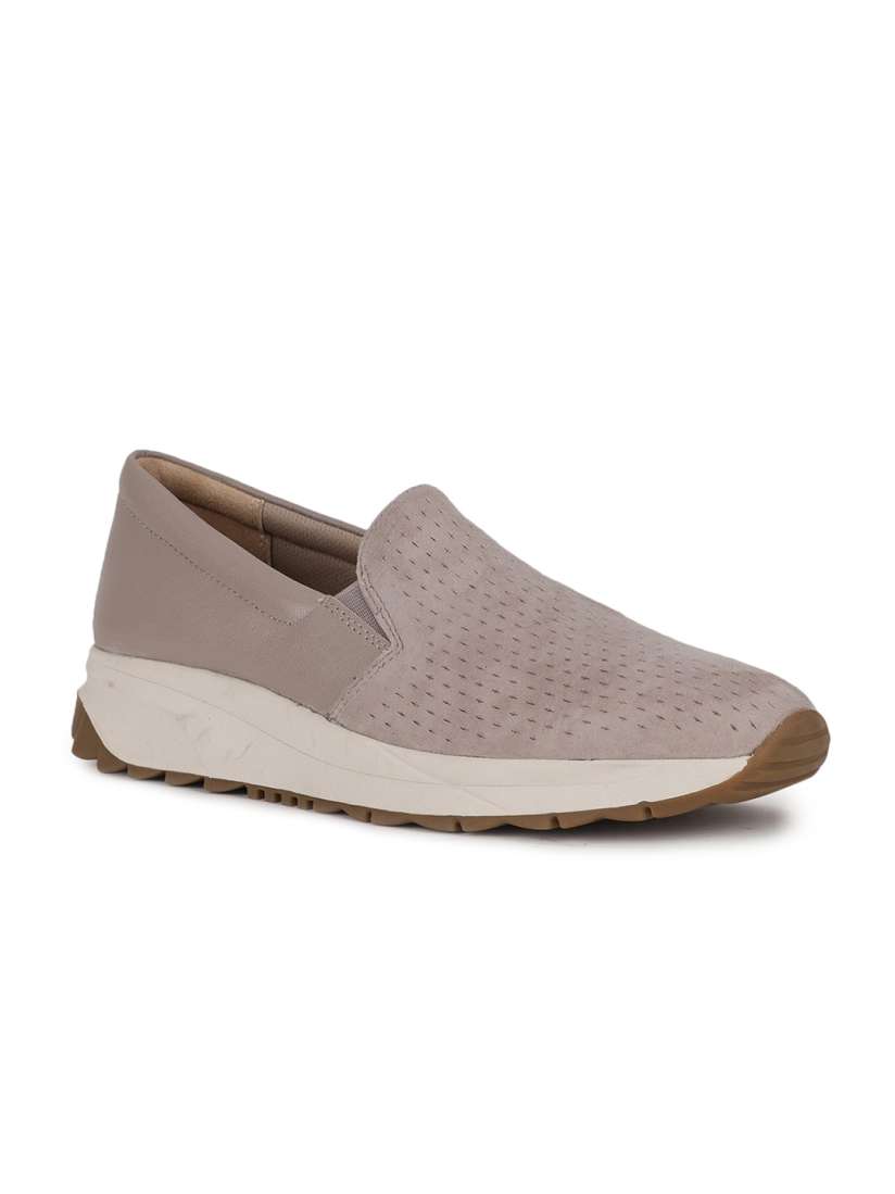 Shop naturalizer shoes online