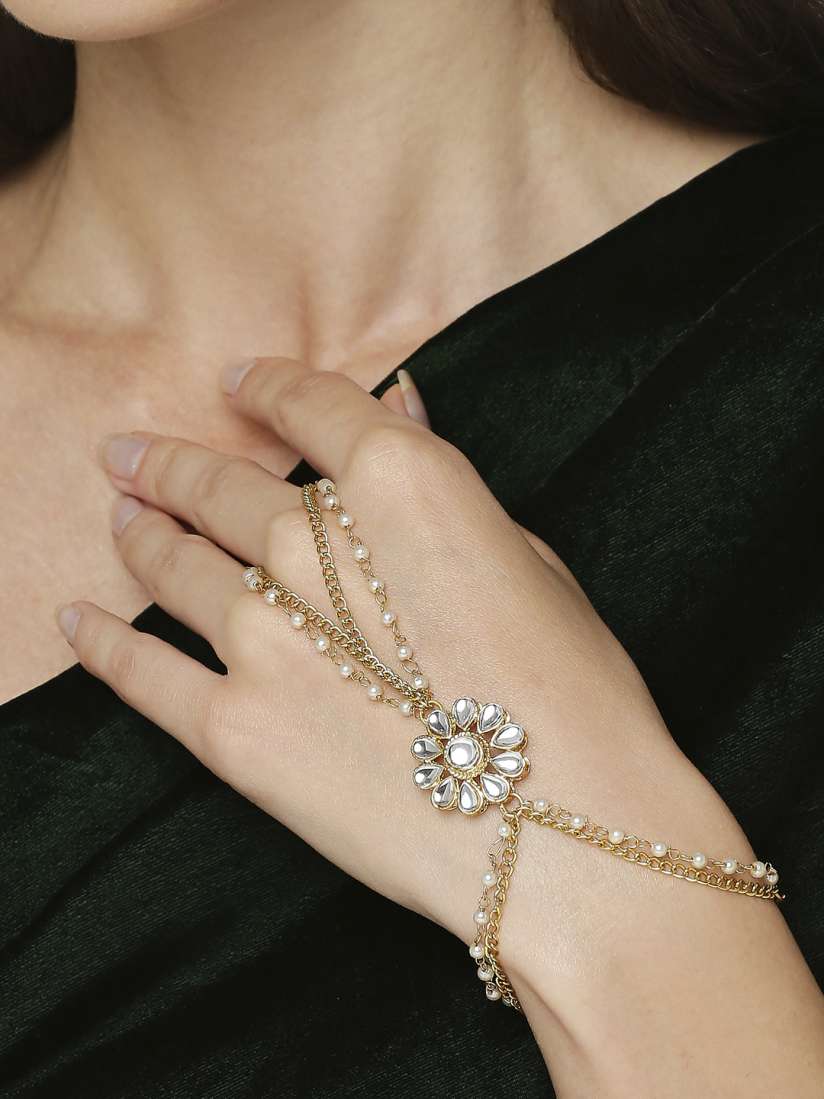 Myntra jewellery bracelet discount
