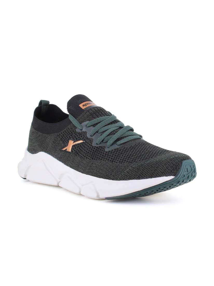 Sparx sneakers price deals