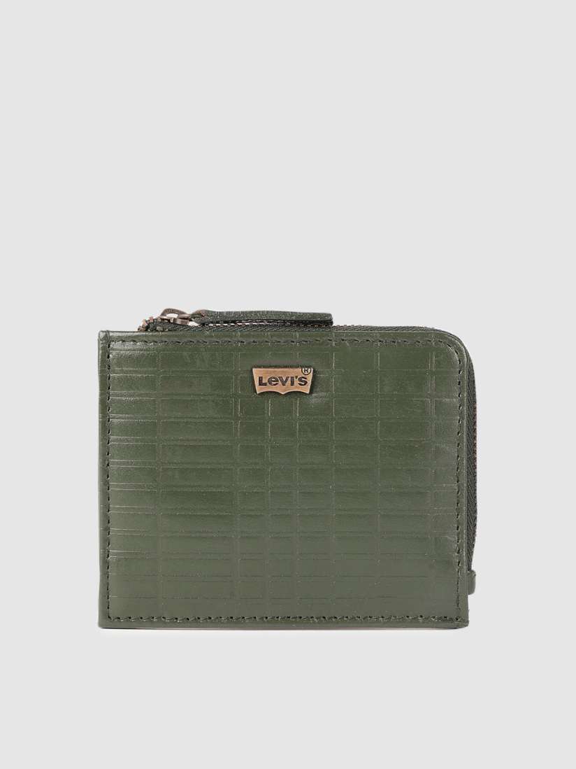 Buy Levis Men Green Textured Leather Card Holder Wallets for Men 17769540 Myntra
