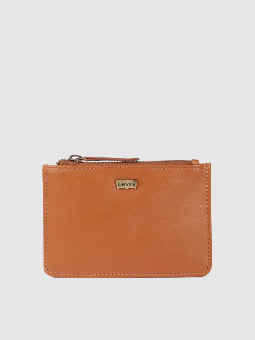 Price of levis wallet online