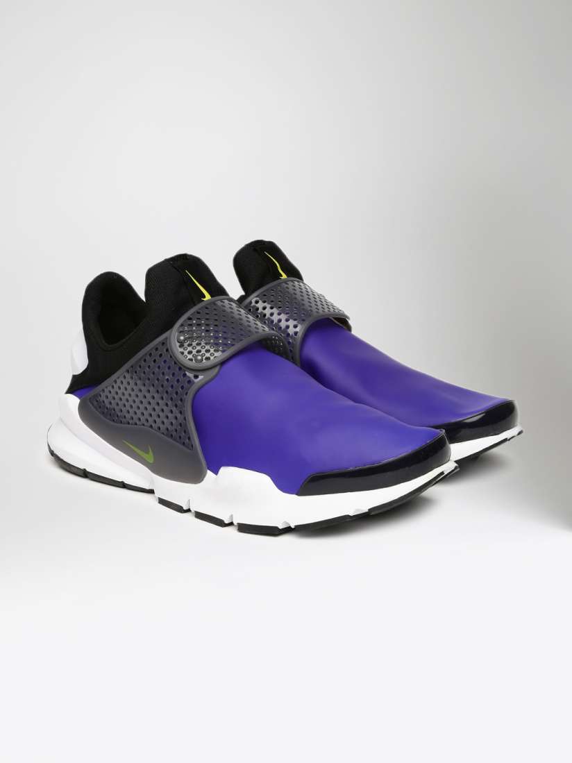 Buy Nike Men Blue Grey Sock Dart SE Colourblocked Perforated Slip On Sneakers Casual Shoes for Men 1782282 Myntra