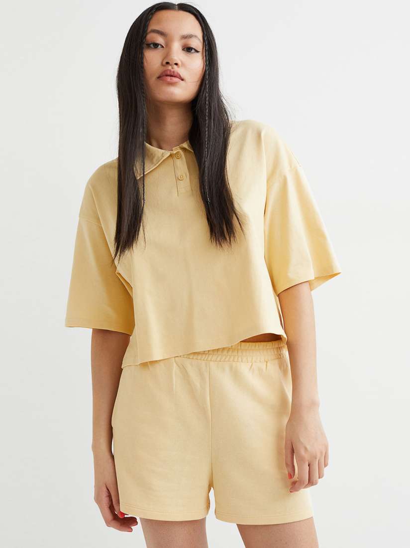 Buy H M Women Yellow Sweatshorts Shorts for Women from H M at Rs. 799. Style ID 17855366