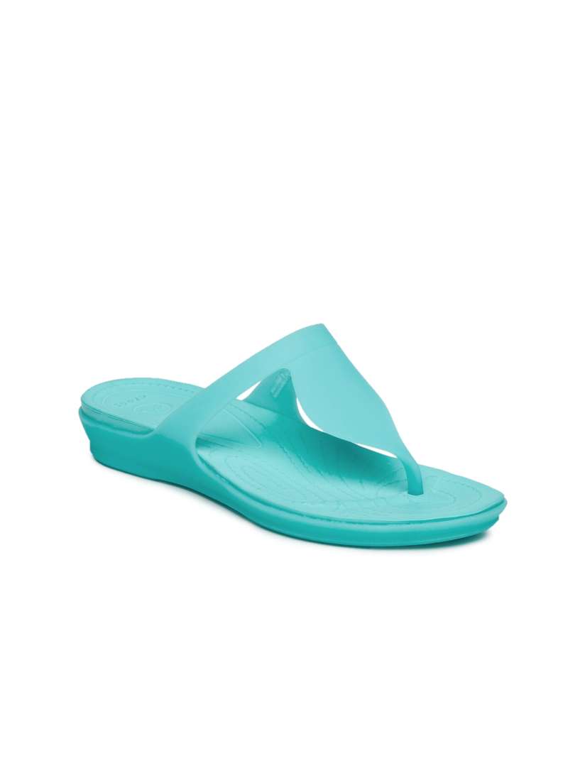 Crocs rio flip discount