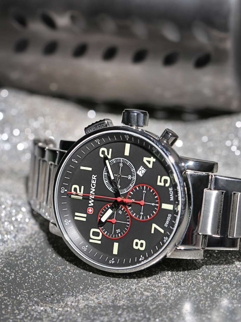 Wenger mens watch 2025