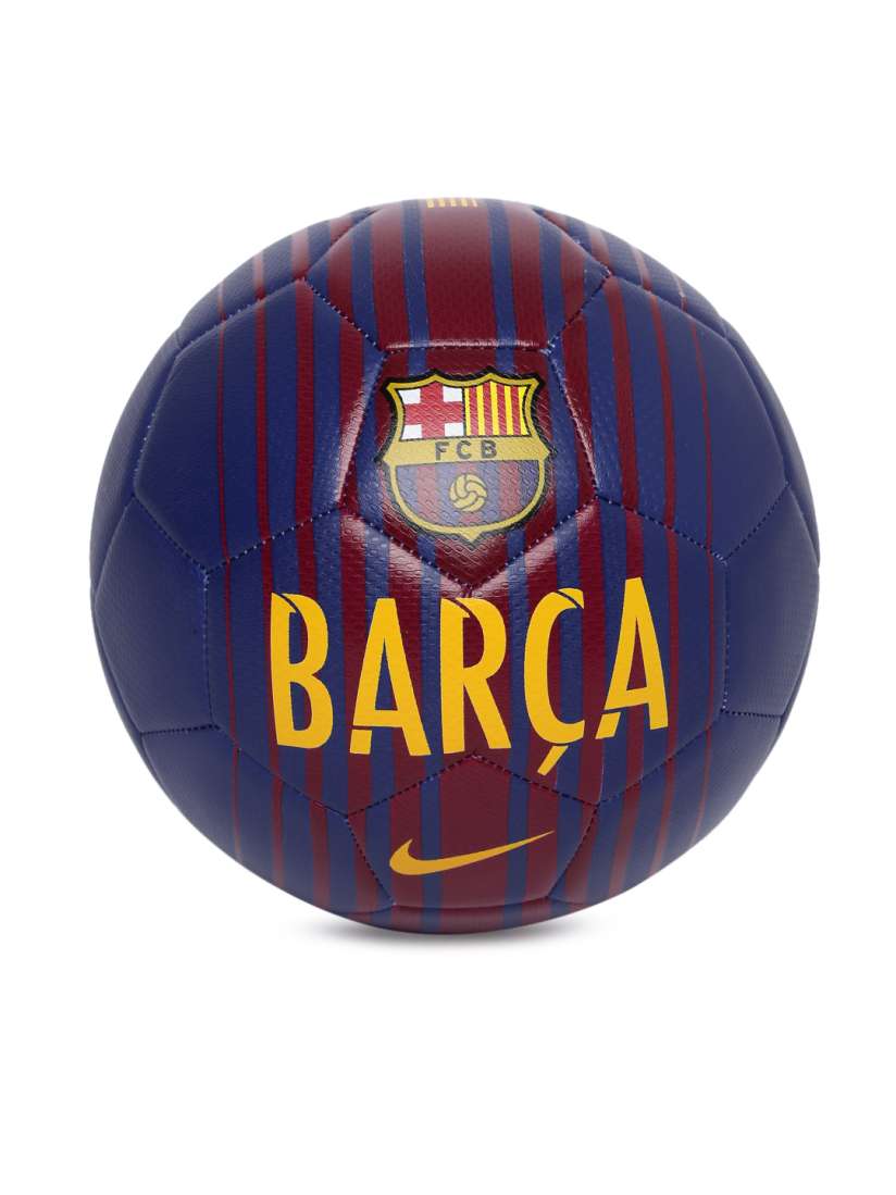 Myntra nike footballs online