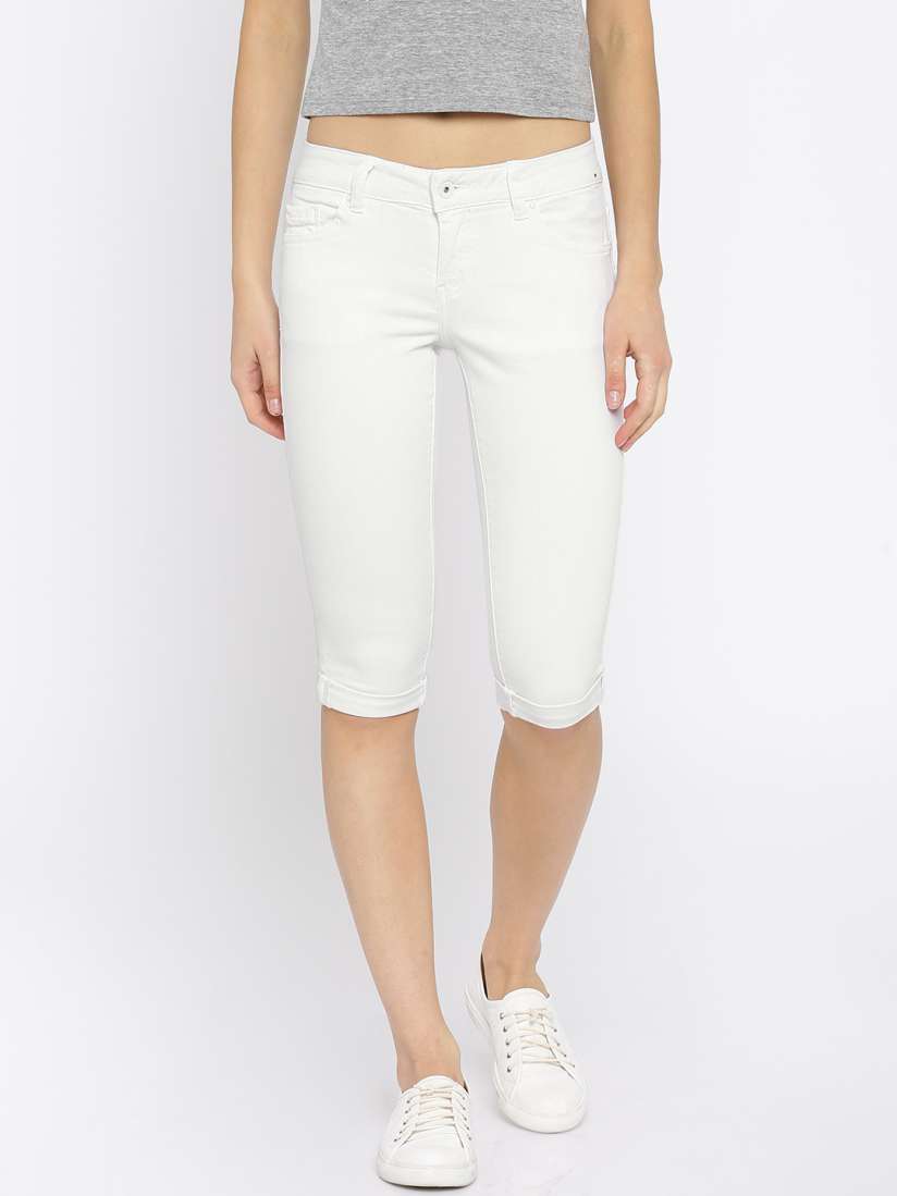 White skinny capris new arrivals