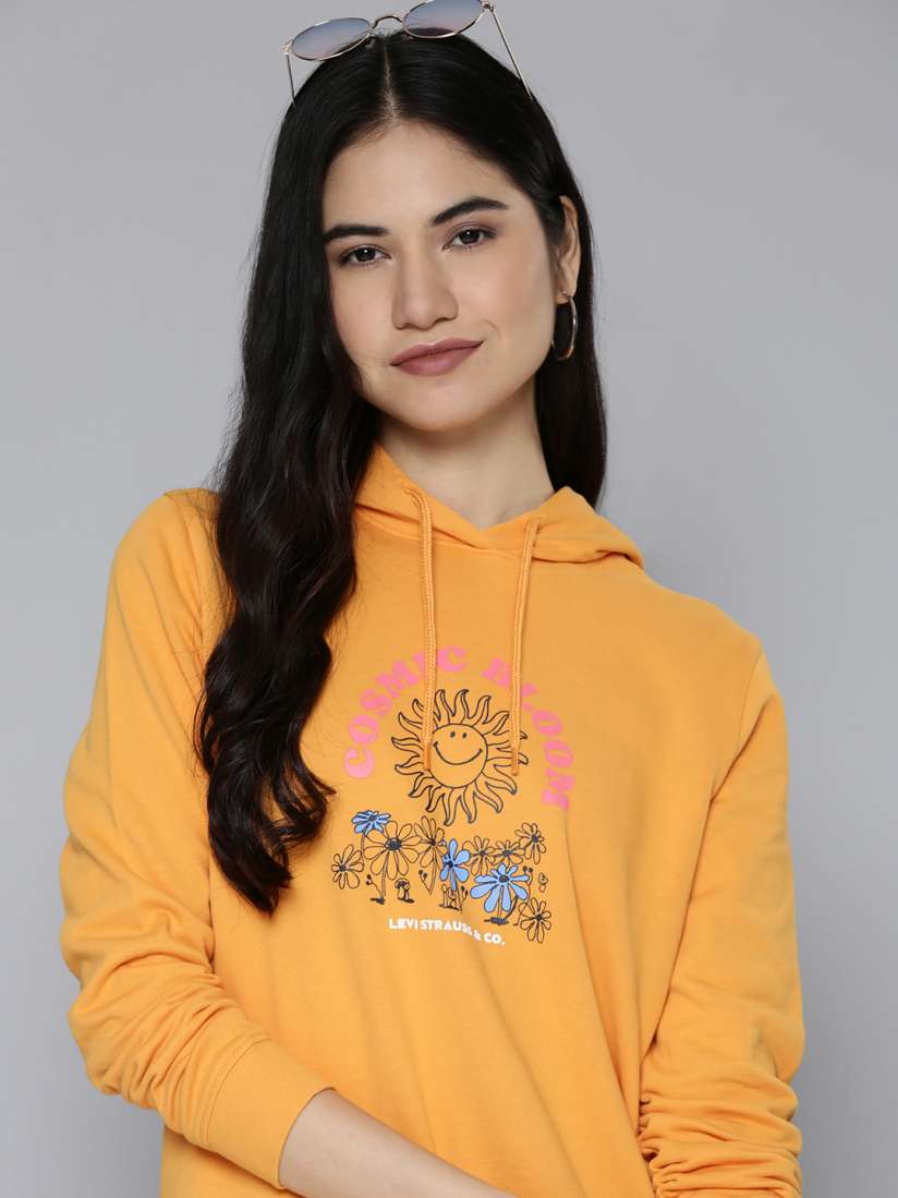 Levis mustard sweatshirt 2025